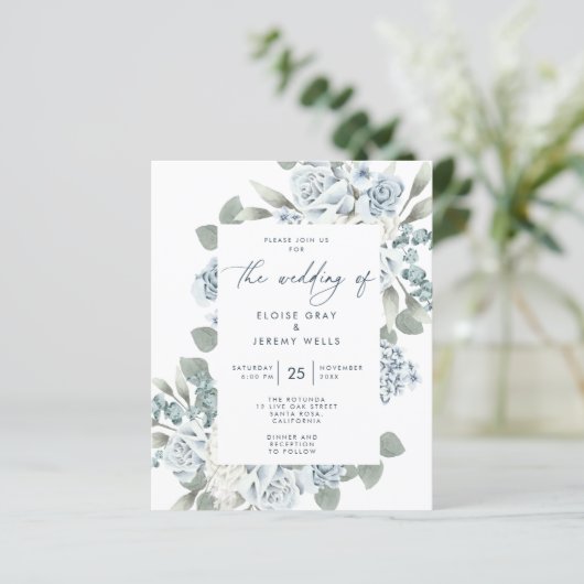 Dusty Blue Wedding Einladung (Stehend Vorderseite)