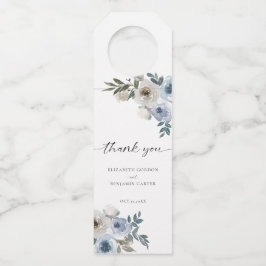 Dusty Blue Wedding Floral Elegantes Script Rustic Flaschenanhänger