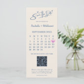 Dusty Blue Wedding Foto QR Code Elegant (Stehend Vorderseite)