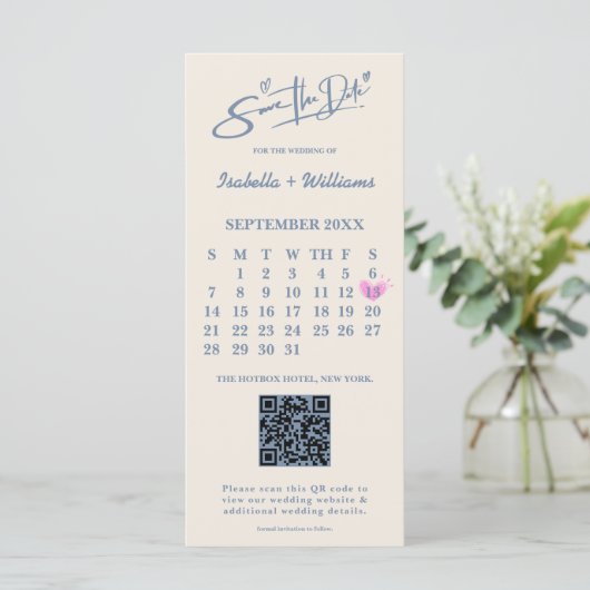 Dusty Blue Wedding Foto QR Code Elegant (Stehend Vorderseite)