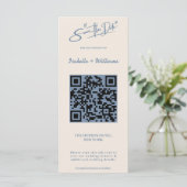 Dusty Blue Wedding Foto QR Code Elegant (Stehend Vorderseite)