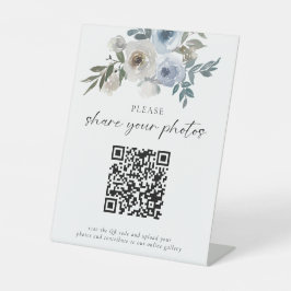 Dusty Blue Wedding Fotos QR Code Begrüßungsskript Sockelschild