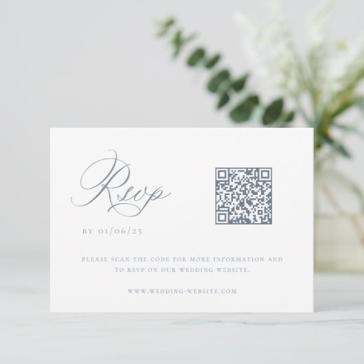 Dusty Blue Wedding QR Code RSVP Card Einladung (Stehend Vorderseite)