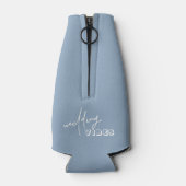 Dusty Blue Wedding Vibes White Typografie Flaschenkühler (Rückseite)