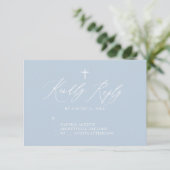 Dusty Blue White Cross Taufe RSVP Karte (Stehend Vorderseite)