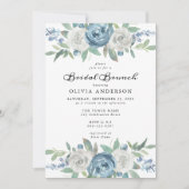 Dusty Blue & White Floral Bridal Brunch Einladung (Vorderseite)