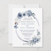 Dusty Blue White Floral Oval Rahmen Wedding Einladung (Vorderseite)