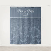 Dusty Blue White Floral Wedding Background Wandteppich (Vorderseite)
