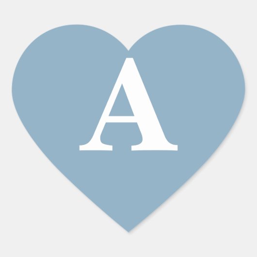 Dusty Blue White Monogram Simple Brautparty Herz-Aufkleber (Vorderseite)