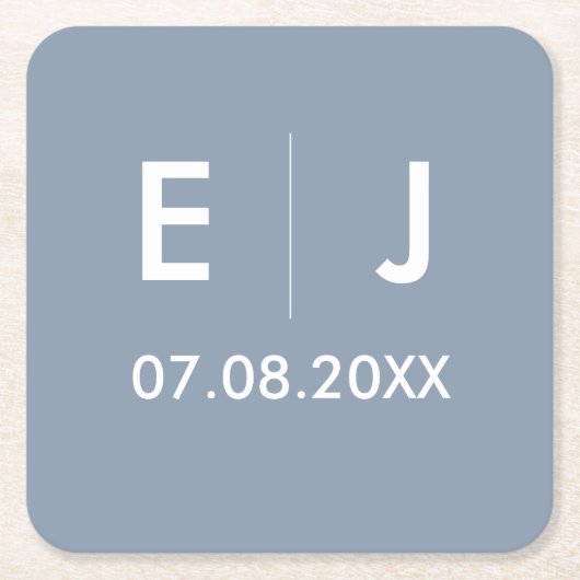 Dusty Blue & White Monogram Wedding Rechteckiger Pappuntersetzer (Vorderseite)