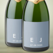 Dusty Blue & White Monogram Wedding Schaumweinetikett