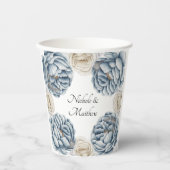 Dusty Blue & White Peony Wedding Pappbecher (Vorderseite)