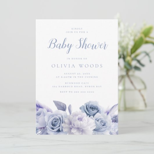 Dusty Blue & White Roses Baby Dusche Einladung (Stehend Vorderseite)