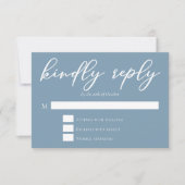 Dusty Blue White Typografy Coastal Wedding RSVP Karte (Vorderseite)