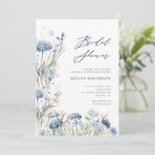 Dusty Blue Wildblume Brautparty laden Einladung (Stehend Vorderseite)