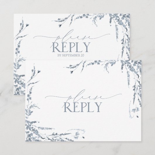 Dusty Blue Wildblume Calligraphy Wedding RSVP Karte (Vorne/Hinten)