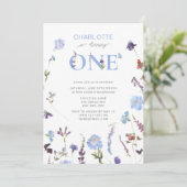 Dusty Blue Wildblume macht einen 1. Geburtstag Einladung (Stehend Vorderseite)