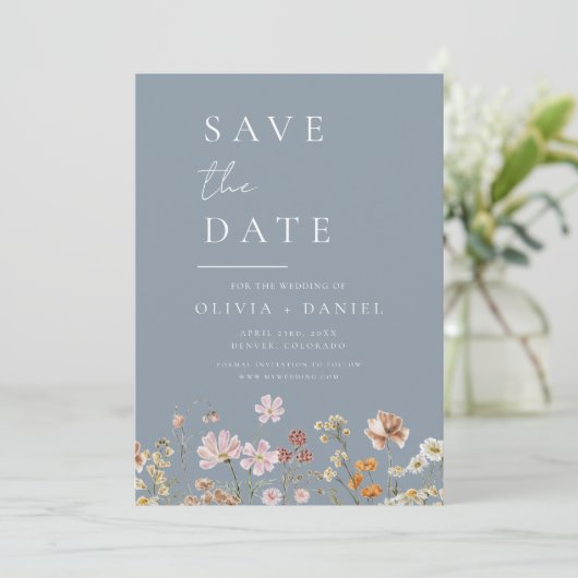 Dusty Blue Wildblumen Boho Save the Date (Stehend Vorderseite)