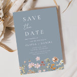 Dusty Blue Wildblumen Boho Save the Date<br><div class="desc">Diese elegante boho Save the Date minimalistische Wildblume Einladung ist der perfekte Weg, Ihre kommenden Nuptials auf stilvolle und erschwingliche Weise bekannt zu geben. Die Einladung zeichnet sich durch ein einfaches Design mit einer Wildblume und einem modernen Schriftart aus. Die Einladung ist mit Ihren eigenen Texten und Details individuell anpassbar...</div>