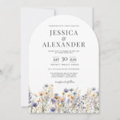 Dusty Blue Wildblumen Elegante Arch Wedding Einladung (Vorderseite)