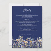 Dusty Blue Wildblumen in einer Marinehochzeit Einladung (Rückseite)