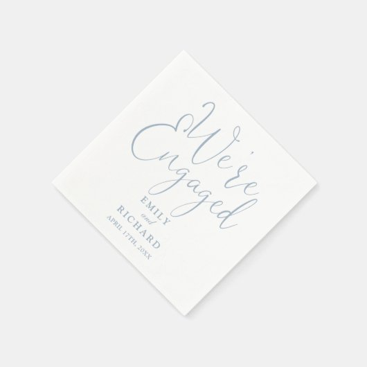Dusty Blue Wir sind eine Verlobte Script-Engagemen Serviette (Ecke)