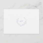 Dusty Blue Wreath Monogram QR Code Elegant Wedding RSVP Karte (Rückseite)