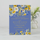 Dusty Blue Yellow Daisy Wildflowers Boho Wedding Folieneinladung (Stehend vorne)