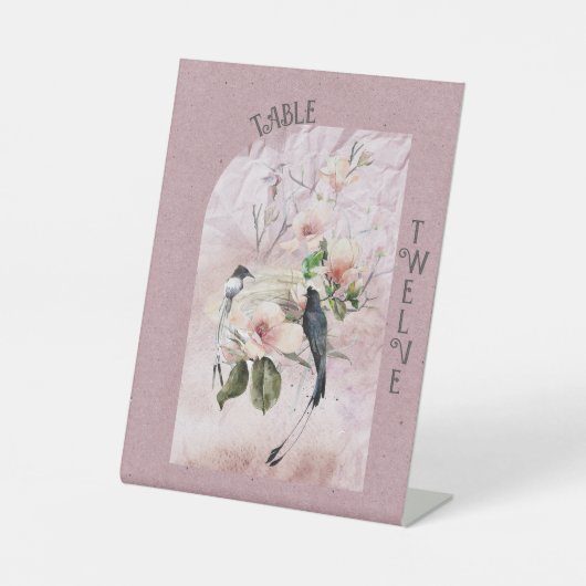 Dusty Burgundy Magnolia Blüten und Vögel Sockelschild (Vorderseite)