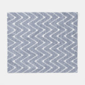 Dusty Denim Blue Zickzack Pattern Fleecedecke (Vorderseite (Horizontal))