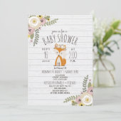 Dusty Floral Boho Fox Gray Wood Baby Dusche Einladung (Stehend Vorderseite)