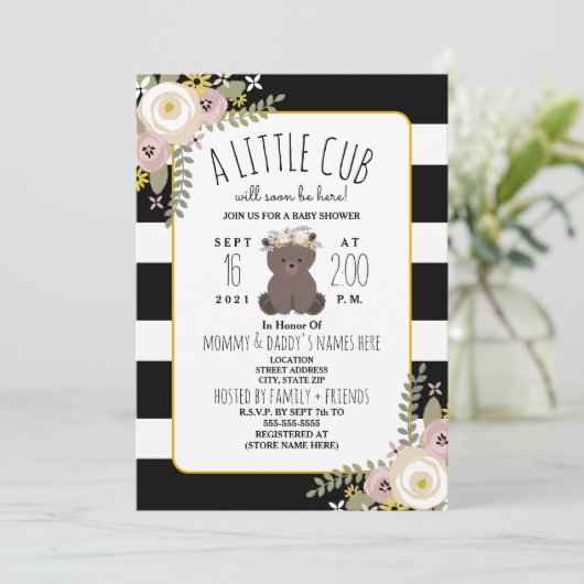 Dusty Floral Stripe Boho Bear Cub Babydusche Einladung (Stehend Vorderseite)