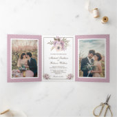 Dusty Mauve Pink Floral Wedding Foto Dreifach Gefaltete Einladung (Innenseite)