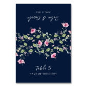 Dusty Navy Blue Pink Hibiscus Wedding Place Card Tischnummer (Vorderseite)