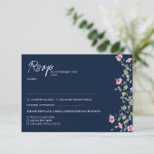 Dusty Navy Blue Pink Hibiskus Bloom Polterabend RSVP Karte (Stehend Vorderseite)