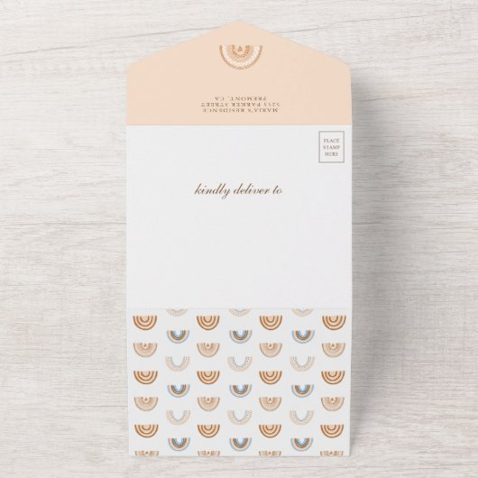 Dusty Peach Arch Earthy Boho Rainbow Baby Shower All In One Einladung (Außenbereich)