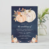 Dusty Peach Floral Pumpkin Navy Blue Wedding Einladung (Stehend Vorderseite)