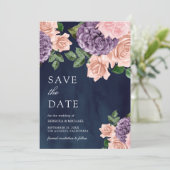 Dusty Peach Lila Floral Navy Blue Wedding Save The Date (Stehend Vorderseite)
