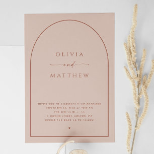 Dusty Peach Taupe Arch Wedding   Modernes Foto + Q Einladung