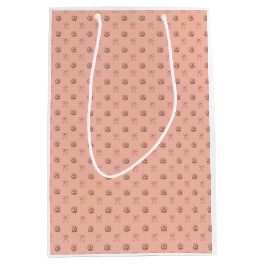 Dusty Peach Vintage Roses Toile Bows Mittlere Geschenktüte (Vorderseite)