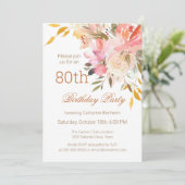 Dusty Peach Watercolor Floral 80th Birthday Party Einladung (Stehend Vorderseite)