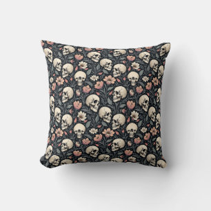 Dusty Pink Blume und Skulls Kissen