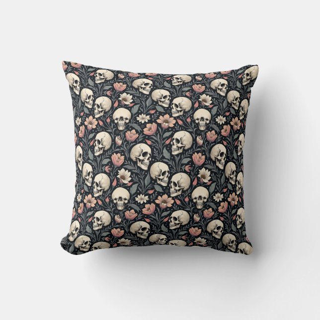 Dusty Pink Blume und Skulls Kissen (Vorderseite)