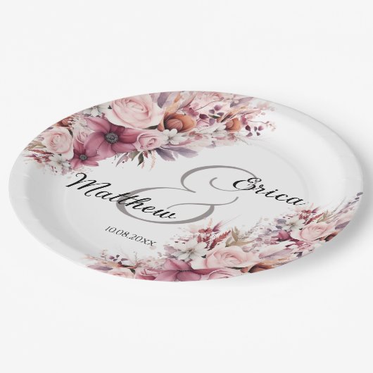 Dusty Pink Boho Floral Modern Script Wedding Pappteller (Schrägansicht)