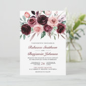 Dusty Pink Burgundy Floral QR Code Wedding Einladung (Stehend Vorderseite)