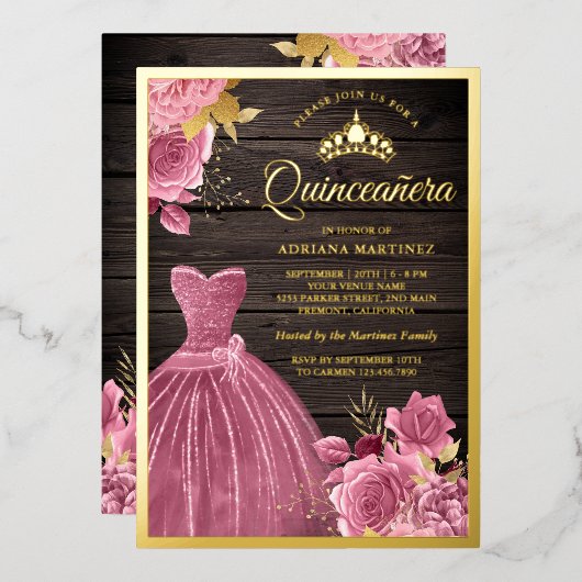 Dusty Pink Floral Gown Barn Holz Quinceanera Gold Folieneinladung (Vorderseite/Rückseite)