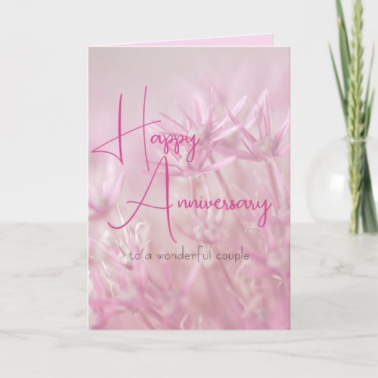 Dusty Pink florale Hintergrund Happy Anniversary Karte (Vorderseite)
