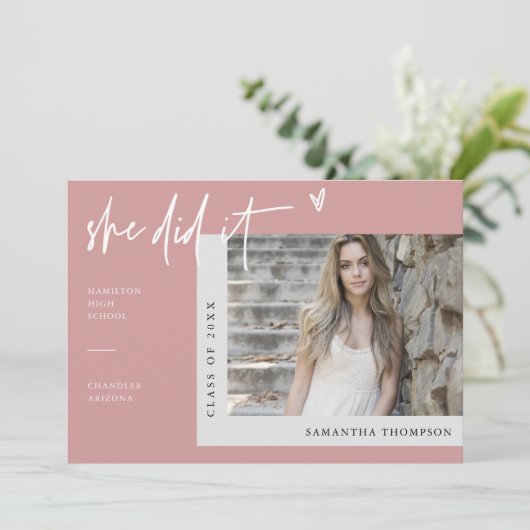 Dusty Pink Modern Boho Sie tat es Foto Einladung (Stehend Vorderseite)