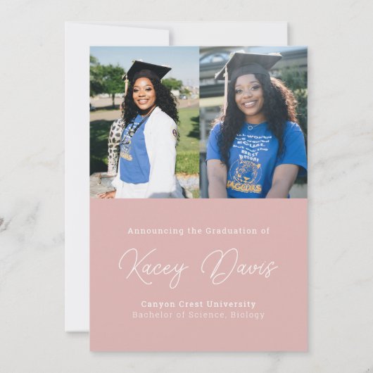 Dusty Pink Moderne Klasse Jahr & Foto Abschluss Ankündigung (Rückseite)