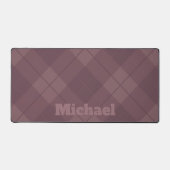 Dusty Plum Burgundy Kariert mit fett Namen Schreibtischunterlage (Vorderseite)